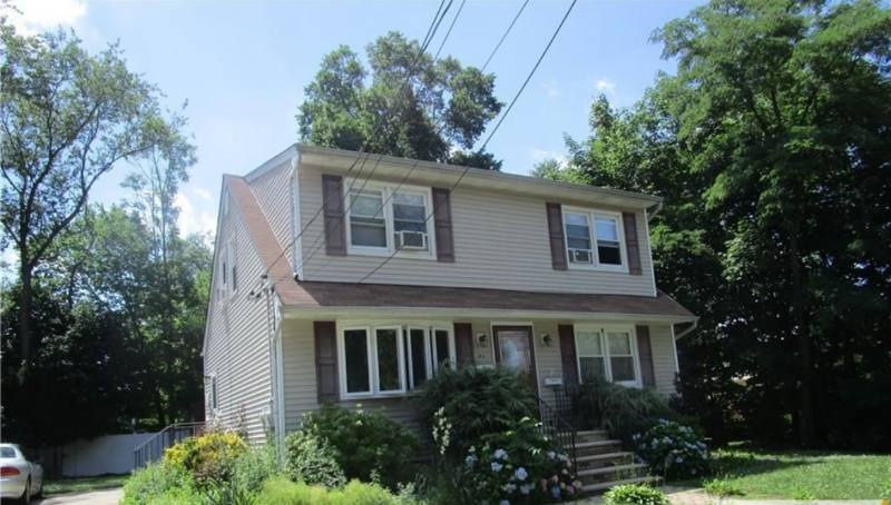 Apartment for rent at 80 Campbell Ave, Edison, NJ 08817