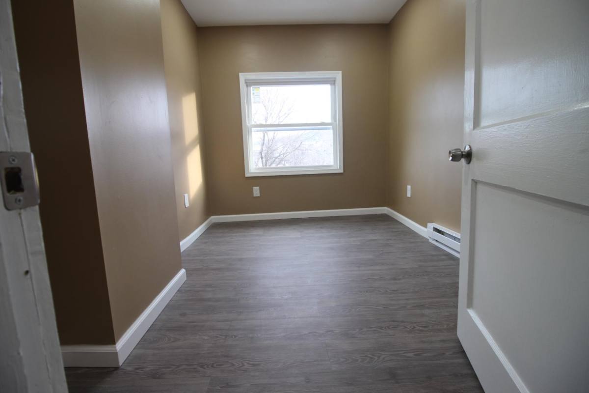 House for rent at 910 E Market St, Bethlehem, PA 18018