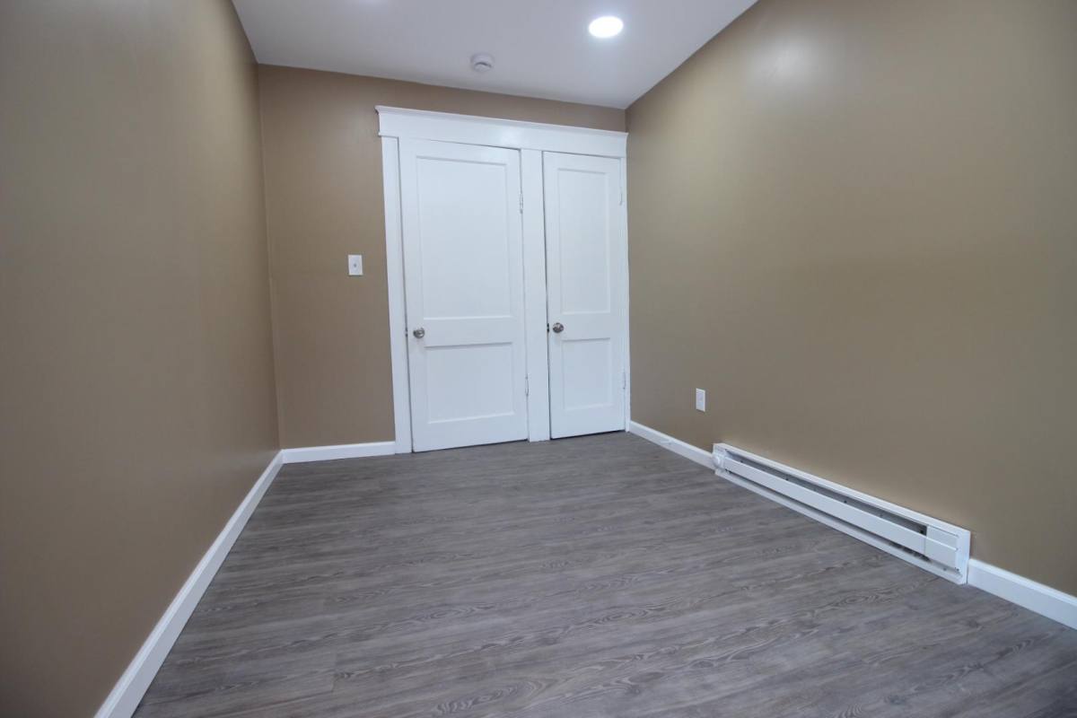 House for rent at 910 E Market St, Bethlehem, PA 18018