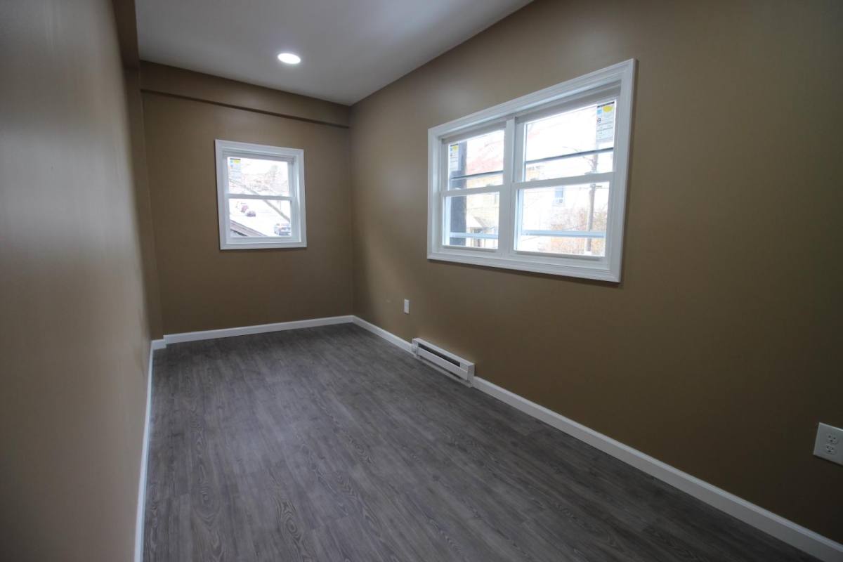 House for rent at 910 E Market St, Bethlehem, PA 18018