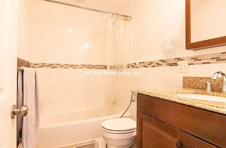 Apartment for rent at 51 Cameron St #1, Brookline, MA 02445