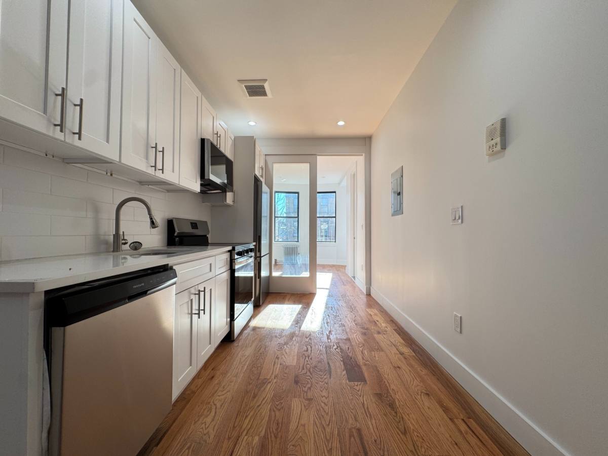 Apartment for rent at 649 Prospect Place #C2, Brooklyn, NY 11216