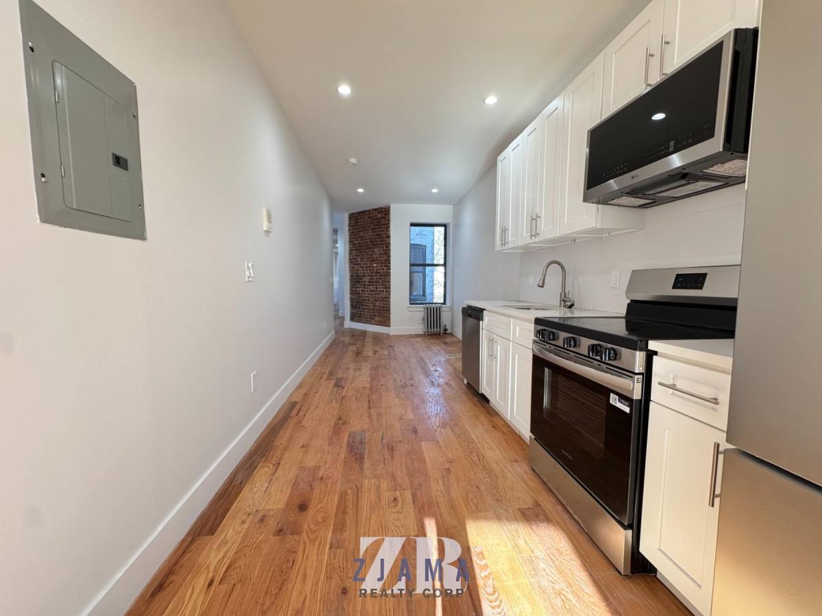 Apartment for rent at 649 Prospect Place #C2, Brooklyn, NY 11216