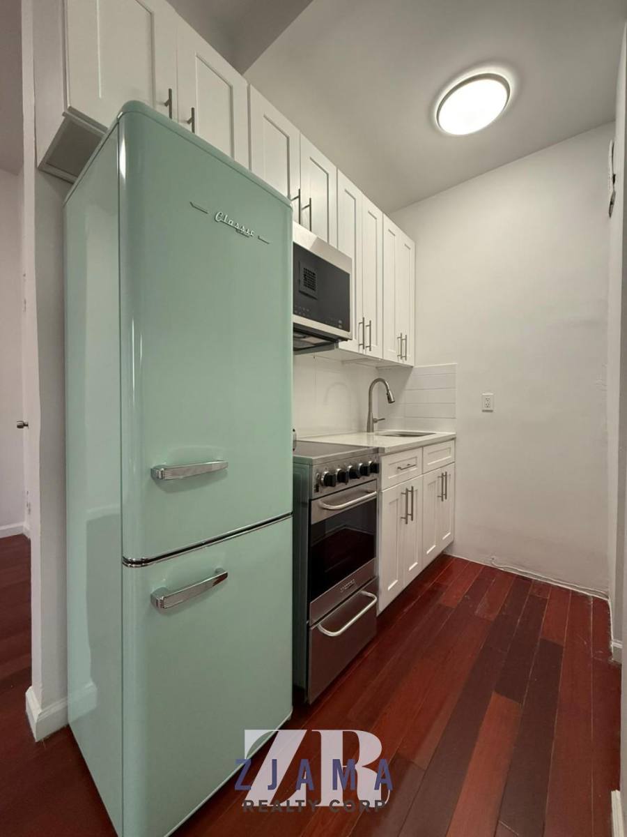 Apartment for rent at 350 Greene Ave #7A, Brooklyn, NY 11216