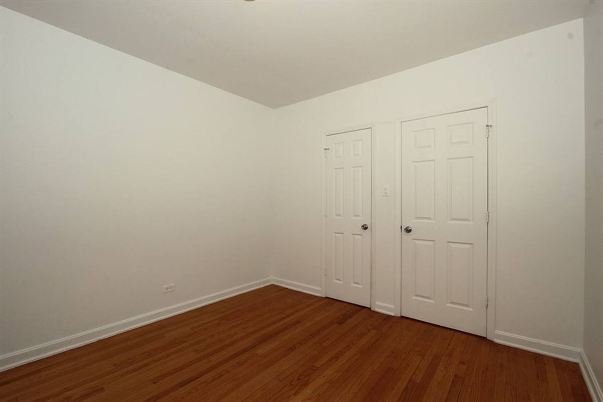 Apartment for rent at 8238 S Ellis Ave, Chicago, IL 60619