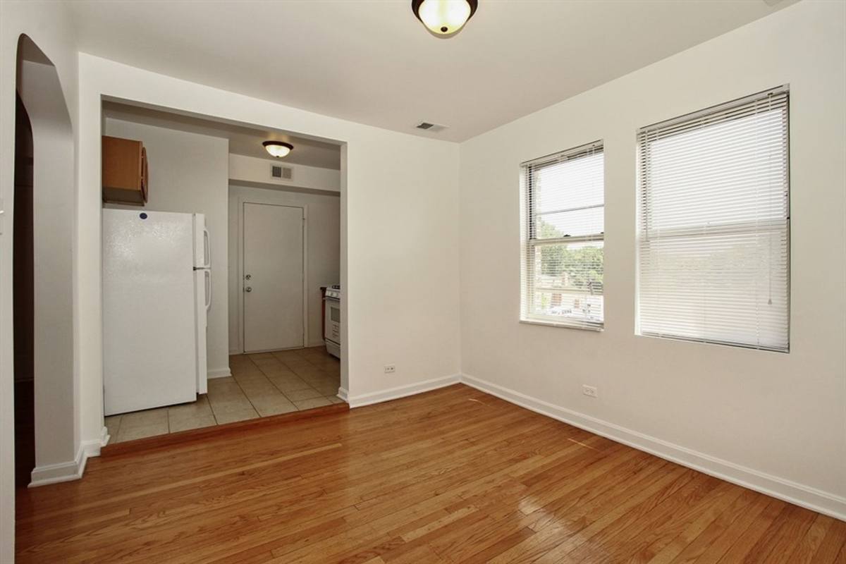 Apartment for rent at 8238 S Ellis Ave, Chicago, IL 60619
