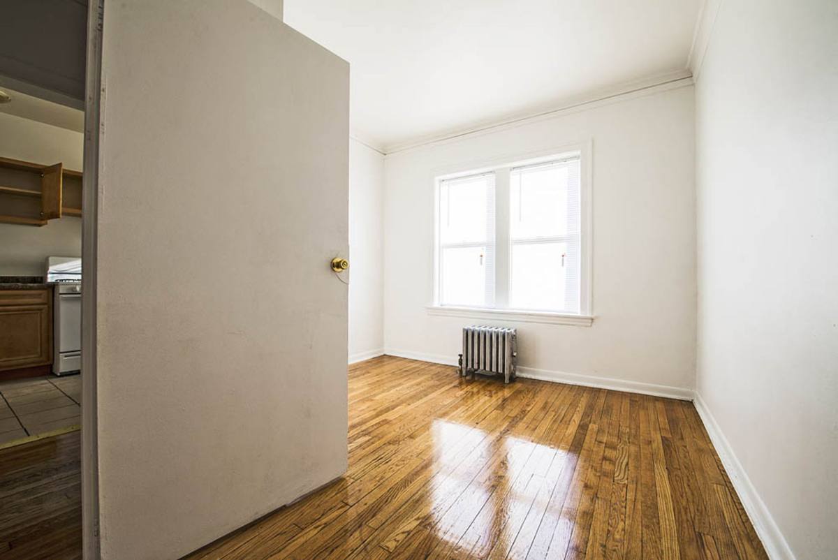 Apartment for rent at 4815-23 W Cortez St, Chicago, IL 60651