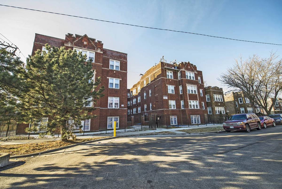 Apartment for rent at 4815-23 W Cortez St, Chicago, IL 60651