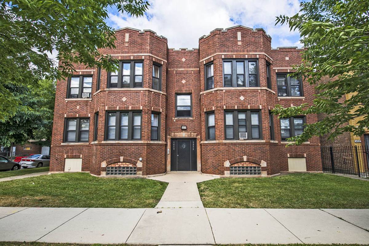 Apartment for rent at 6458 S Fairfield Ave, Chicago, IL 60629