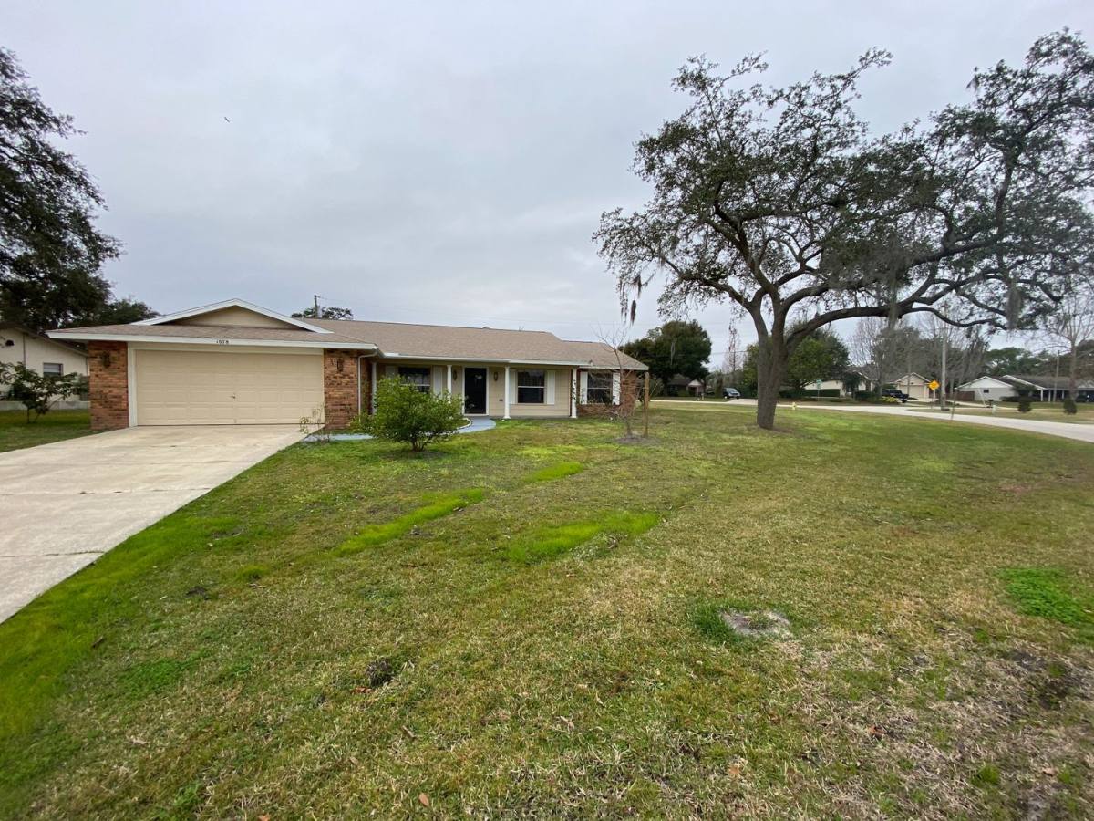 House for rent at 1078 E Gaucho Circle, Deltona, FL 32725