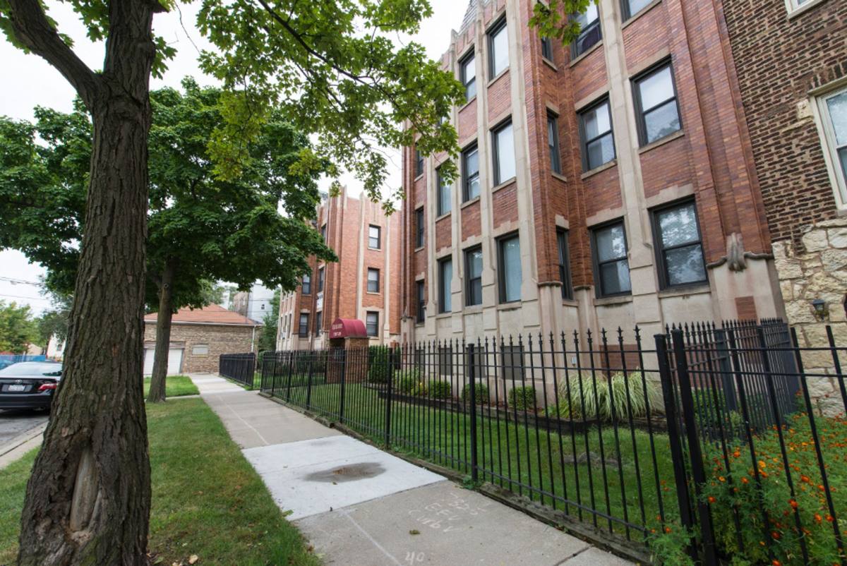 Apartment for rent at 7317 S Chappel, Chicago, IL 60649