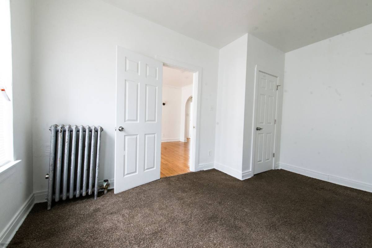 Apartment for rent at 7317 S Chappel, Chicago, IL 60649