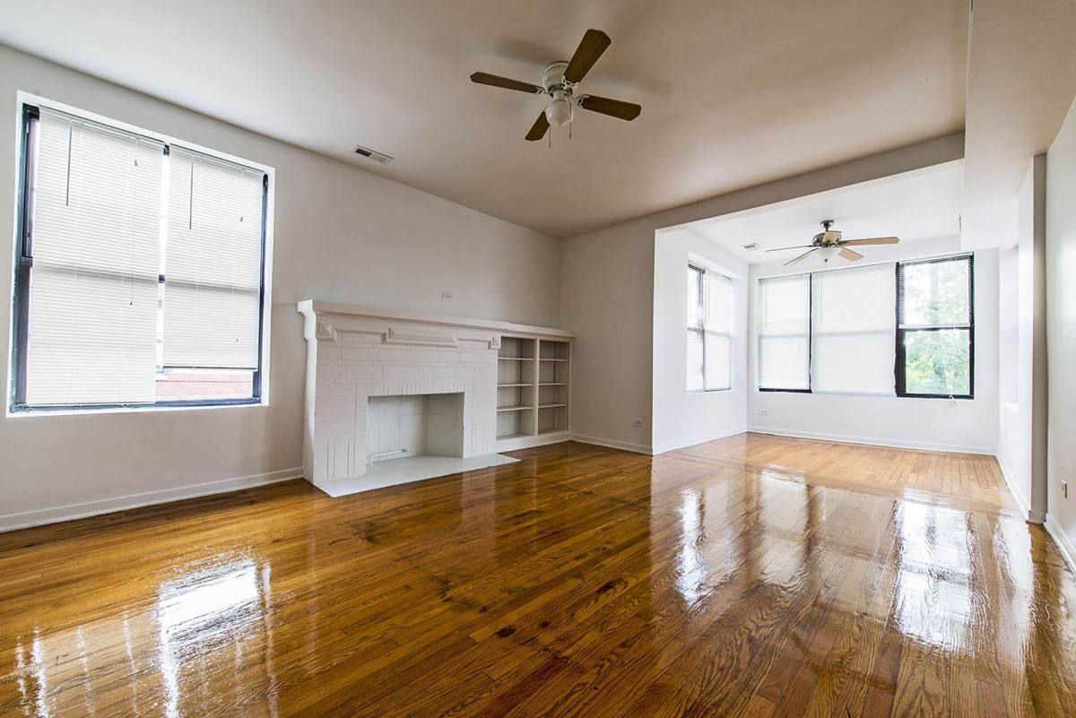Apartment for rent at 7263 S Coles, Chicago, IL 60649