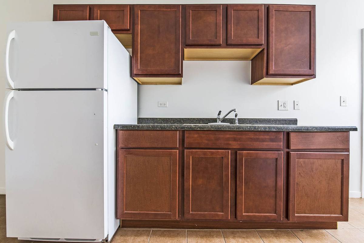 Apartment for rent at 7263 S Coles, Chicago, IL 60649
