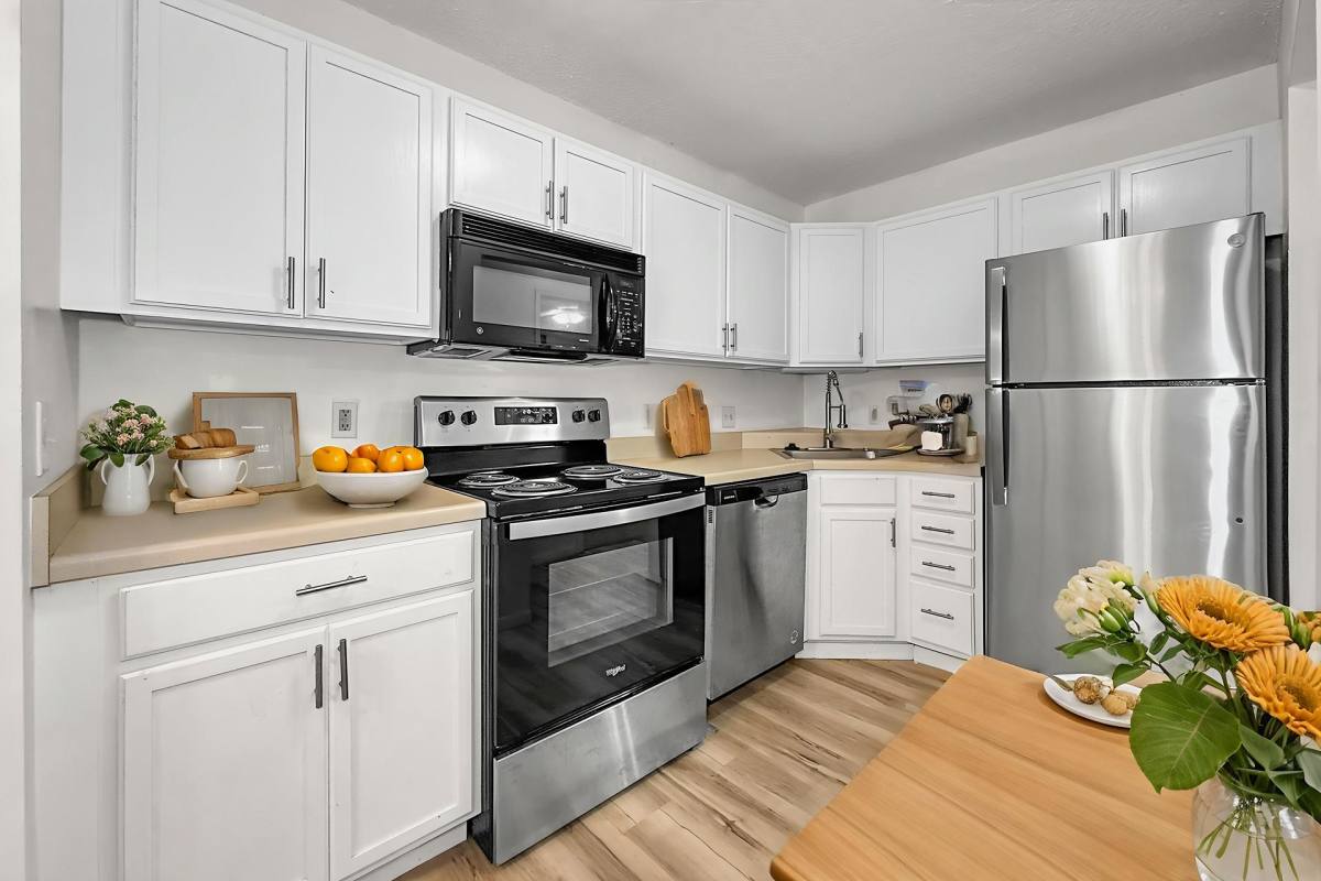 Apartment for rent at 1000 Hazel St, Pella, IA 50219