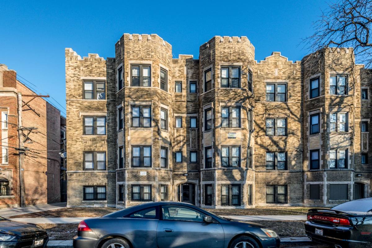 Apartment for rent at 1748 E 71st Place, Chicago, IL 60649