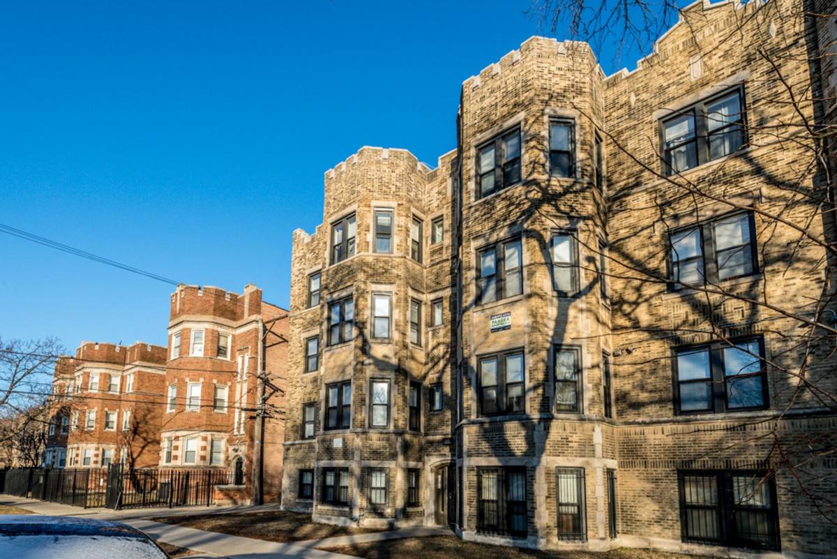 Apartment for rent at 1748 E 71st Place, Chicago, IL 60649