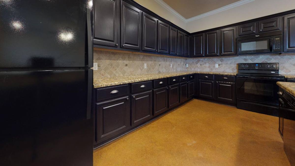 Townhouse for rent at 123 Deacon Dr W, College Station, TX 77845