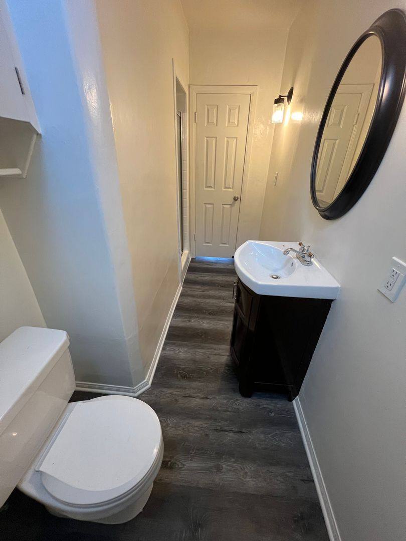 Apartment for rent at 8206 Wheatland Ave, Sun Valley, CA 91352