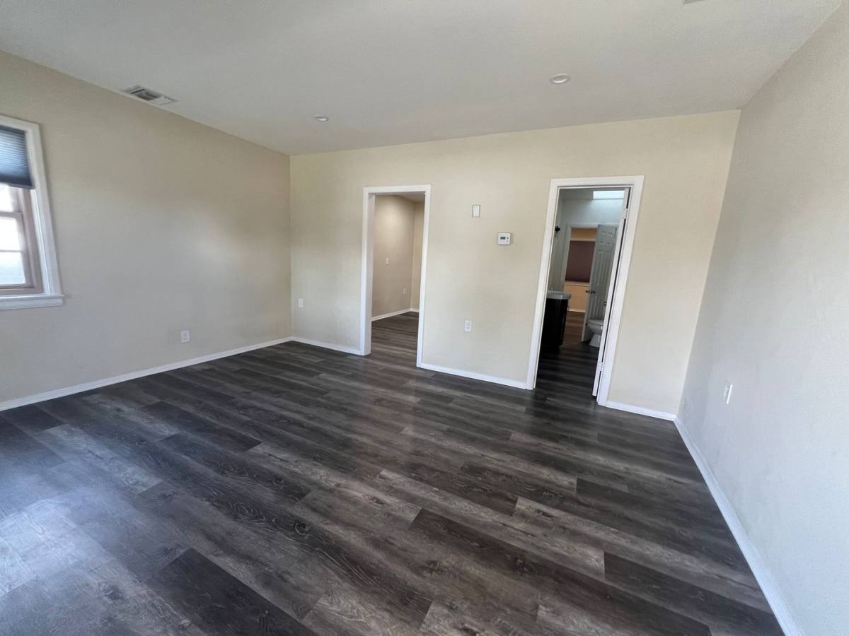 Apartment for rent at 8206 Wheatland Ave, Sun Valley, CA 91352