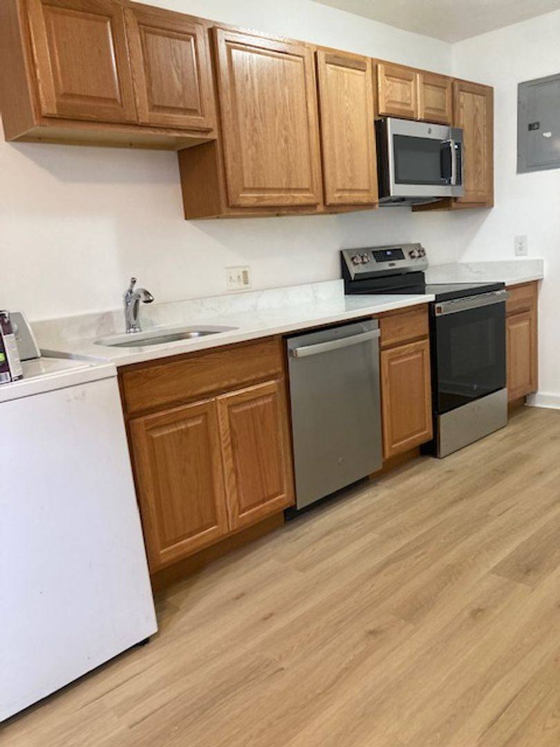 Apartment for rent at 679 Washington St #11, Brookline, MA 02446