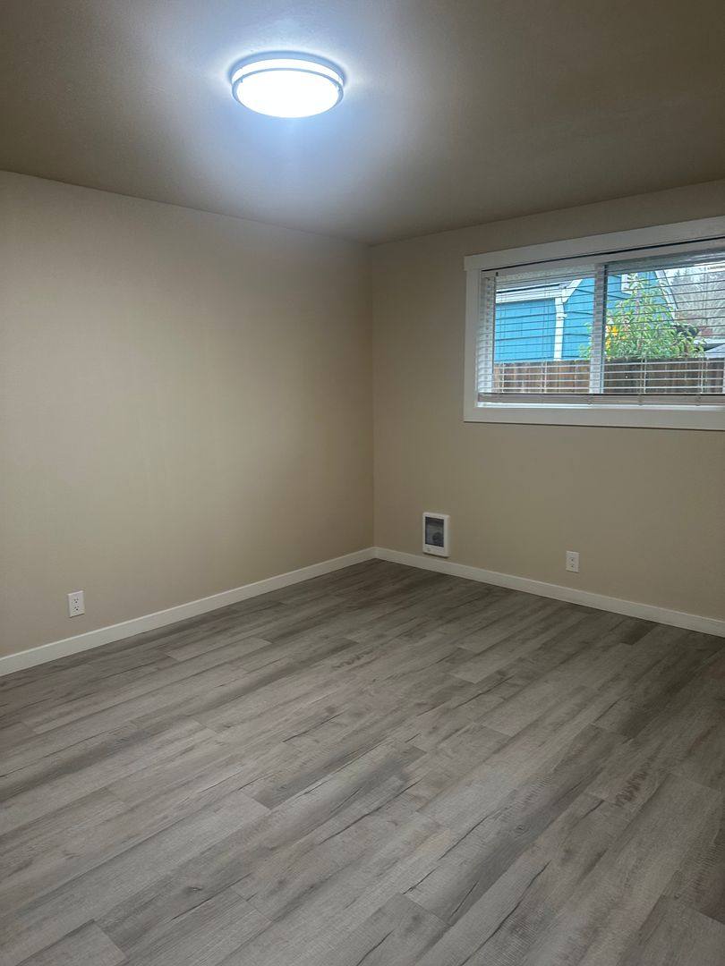 Apartment for rent at 1500 E Victor St, Bellingham, WA 98225