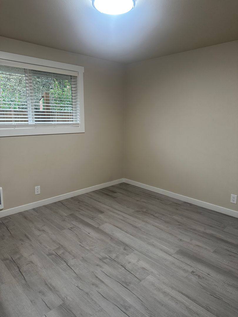Apartment for rent at 1500 E Victor St, Bellingham, WA 98225
