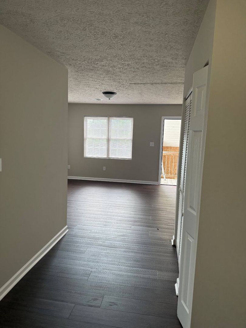 Apartment for rent at 401 Dade St, Crewe, VA 23930