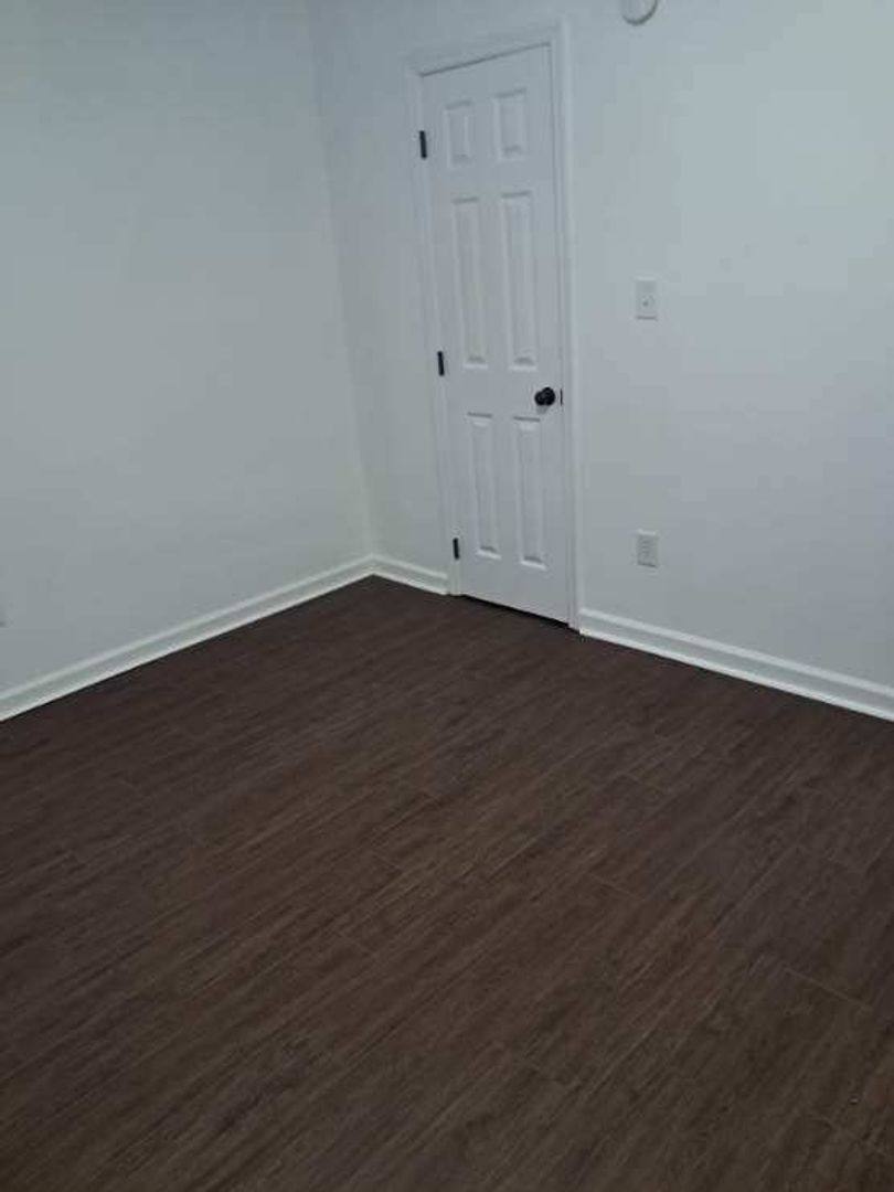 Apartment for rent at 401 Dade St, Crewe, VA 23930
