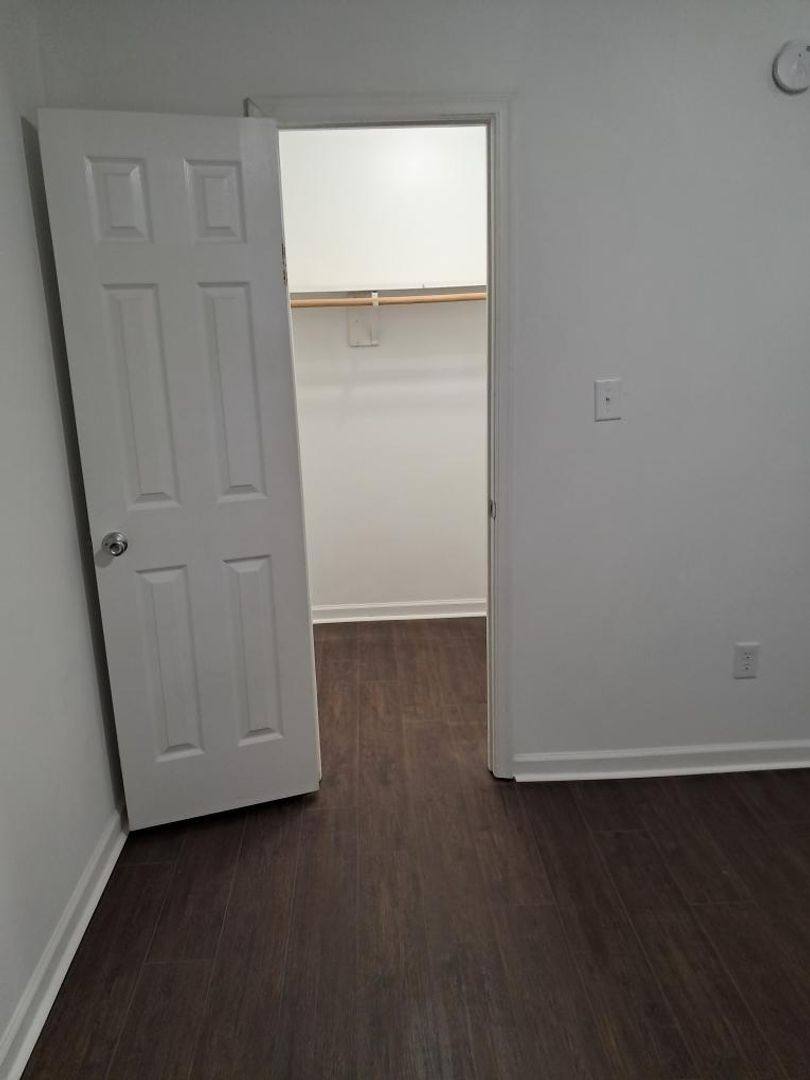 Apartment for rent at 401 Dade St, Crewe, VA 23930