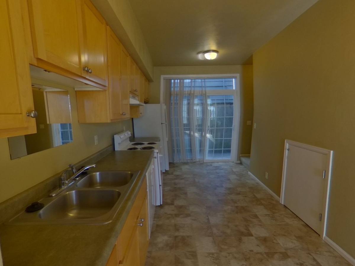 Apartment for rent at 1780 Ferry Alley, Eugene, OR 97401