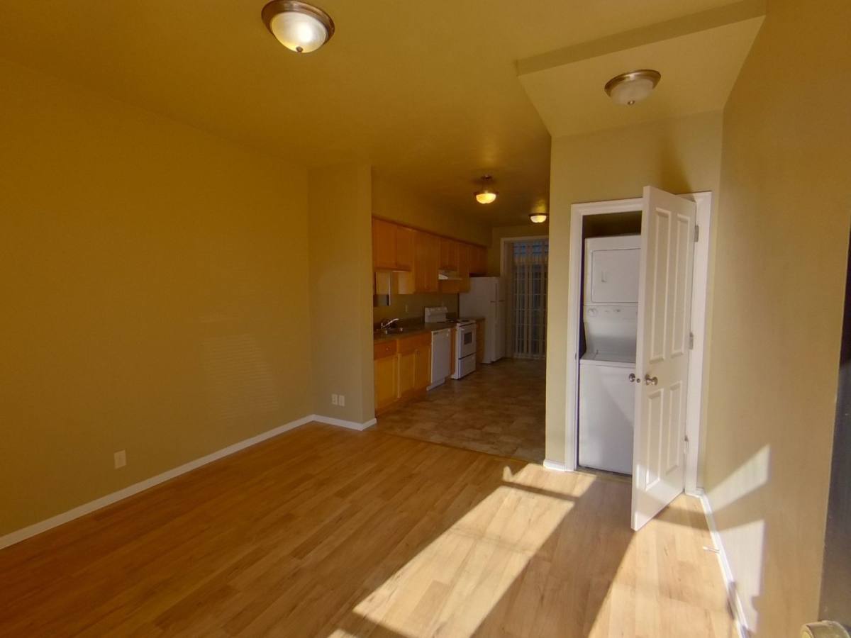 Apartment for rent at 1780 Ferry Alley, Eugene, OR 97401