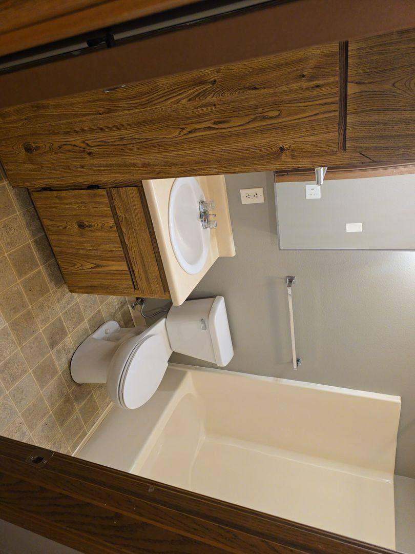 Apartment for rent at 1724 E Milwaukee, Storm Lake, IA 50588