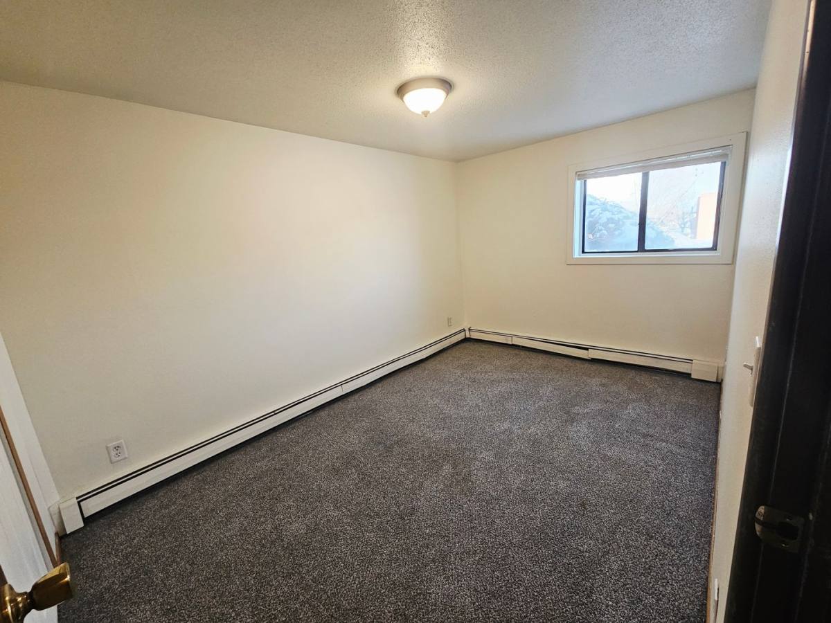 Apartment for rent at 2007 E Divide Ave, Bismarck, ND 58501