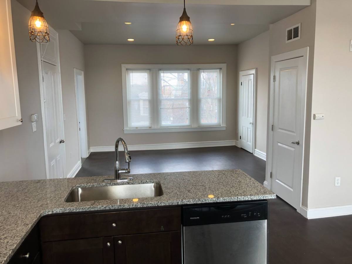 132 S Beaver St, York, PA 17401 - Apartment for Rent - Image 7