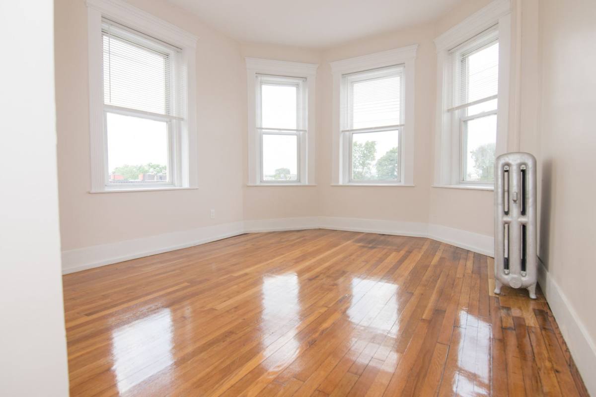 House for rent at 34 Brighton Ave #12, Allston, MA 02134