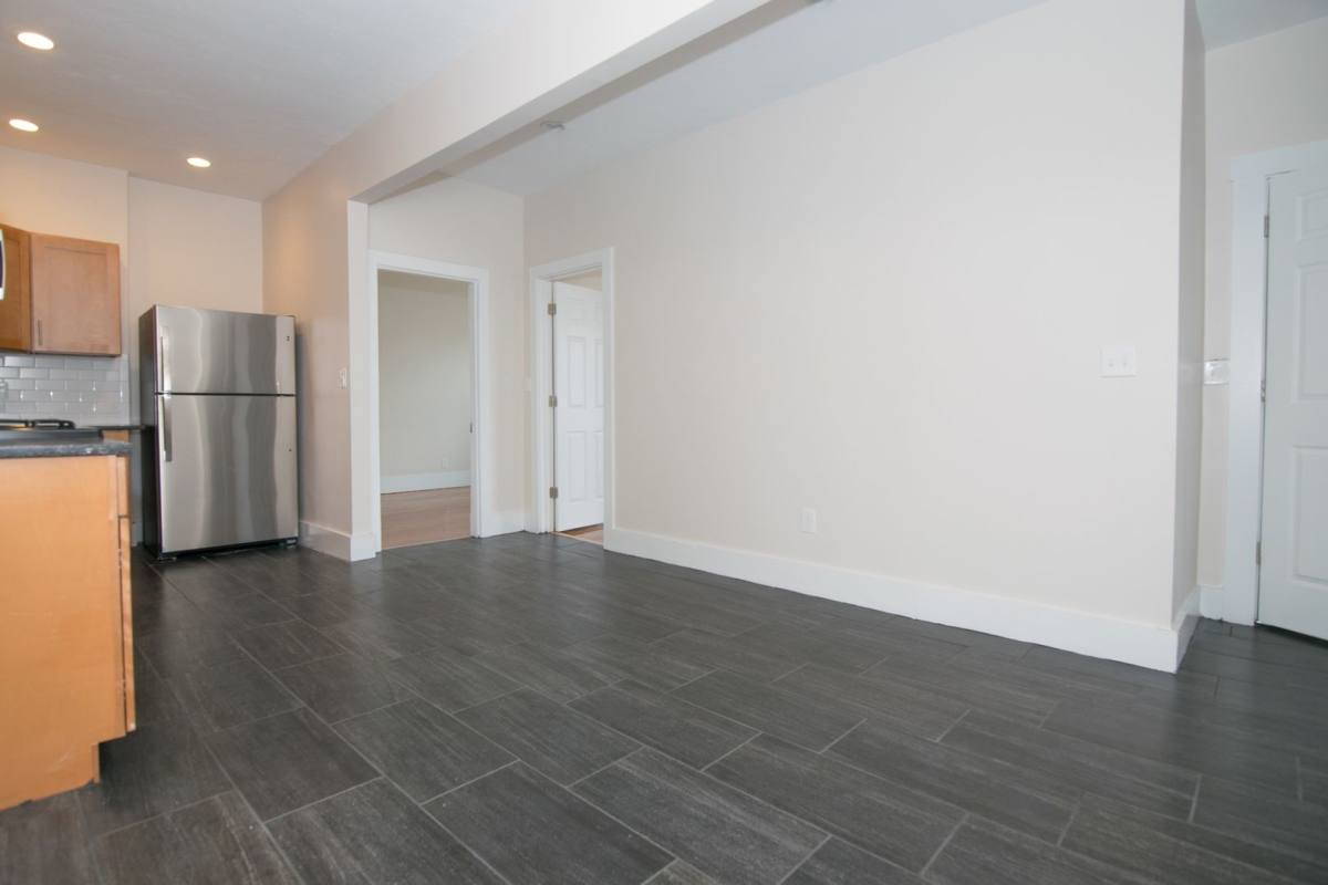 House for rent at 34 Brighton Ave #12, Allston, MA 02134