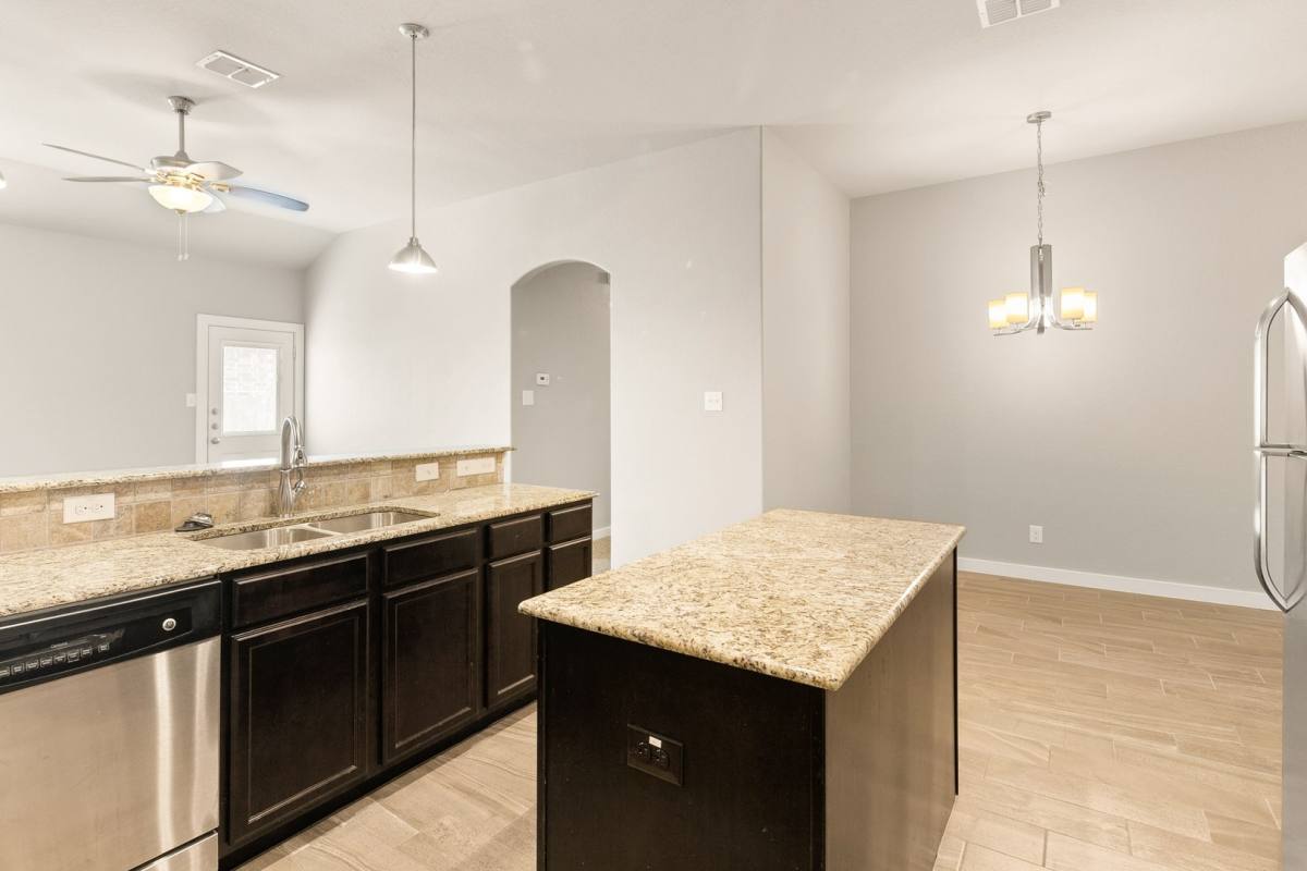 Townhouse for rent at 541 Creekside Forest, New Braunfels, TX 78130