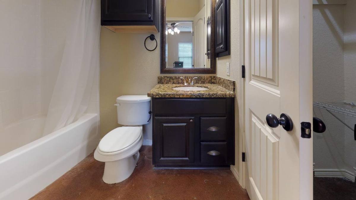 Townhouse for rent at 127 Deacon Dr, College Station, TX 77845