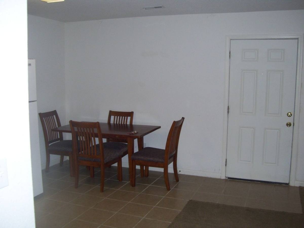 Apartment for rent at 16711 Hunters Ridge, Saint Robert, MO 65584