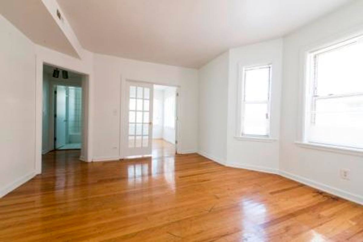 Apartment for rent at 7131-45 S Yates Blvd, Chicago, IL 60649