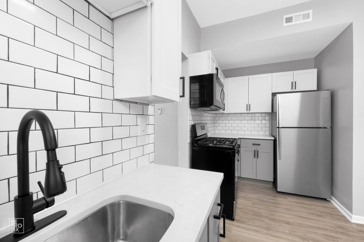 Apartment for rent at 5051 S Forrestville Ave, Chicago, IL 60615