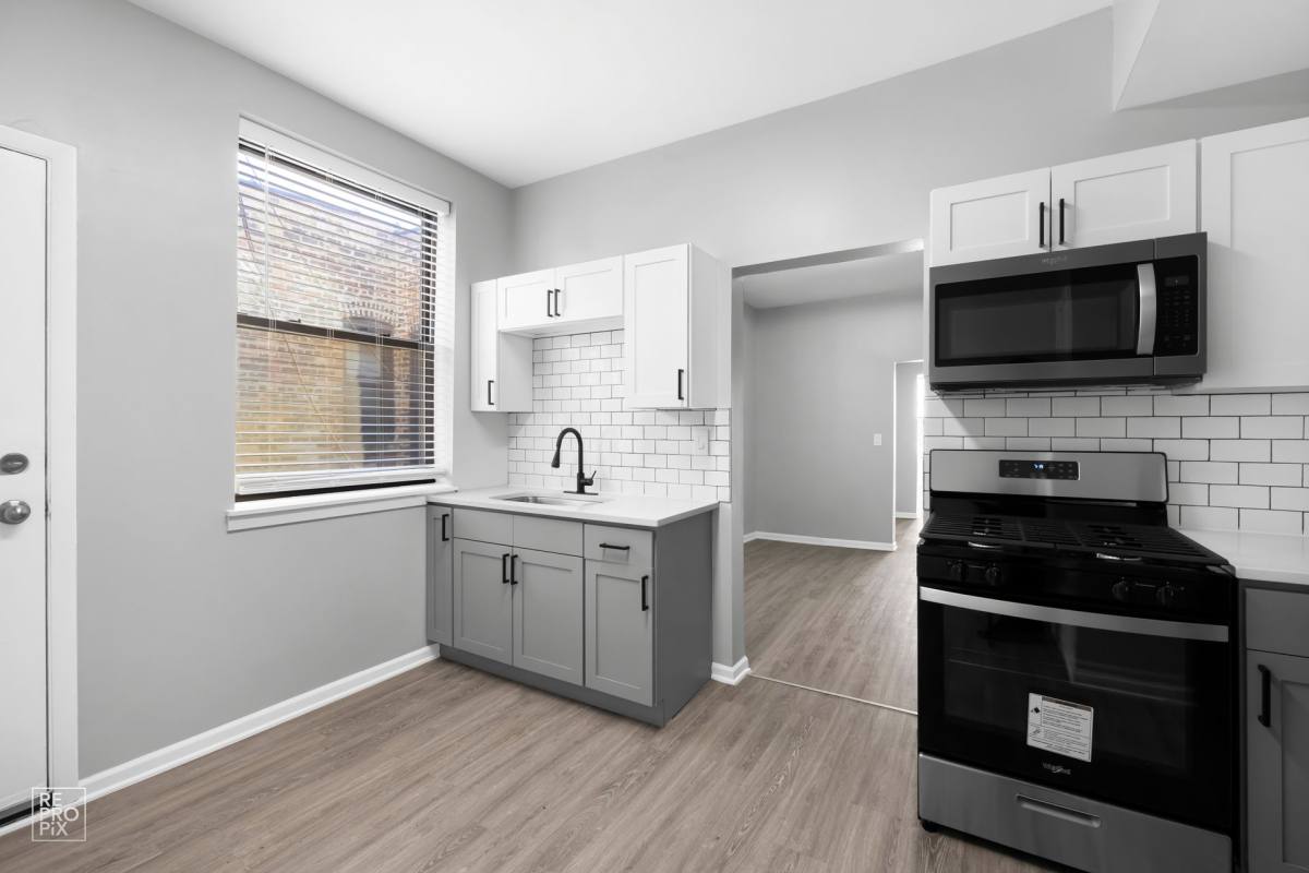 Apartment for rent at 5051 S Forrestville Ave, Chicago, IL 60615
