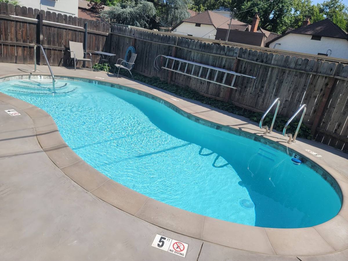 Apartment for rent at 2300-2306 G St, Sacramento, CA 95816