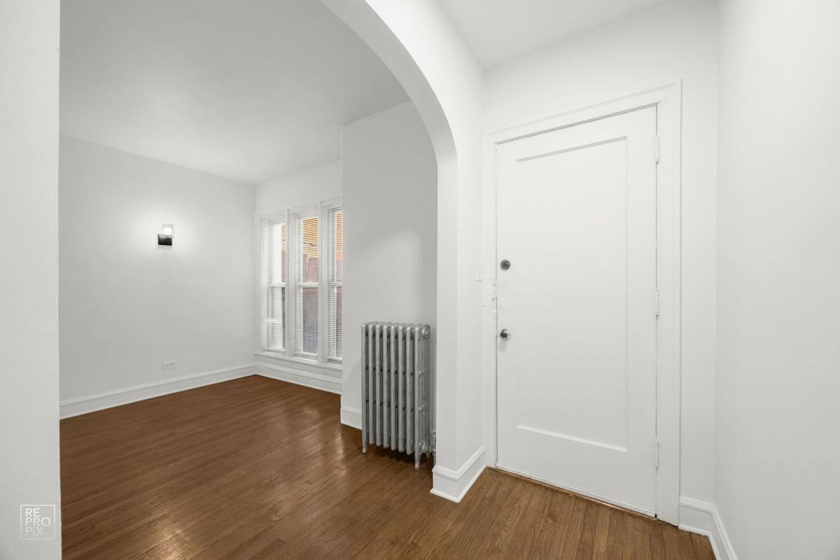 Apartment for rent at 7901-11 S Dobson Ave, Chicago, IL 60619