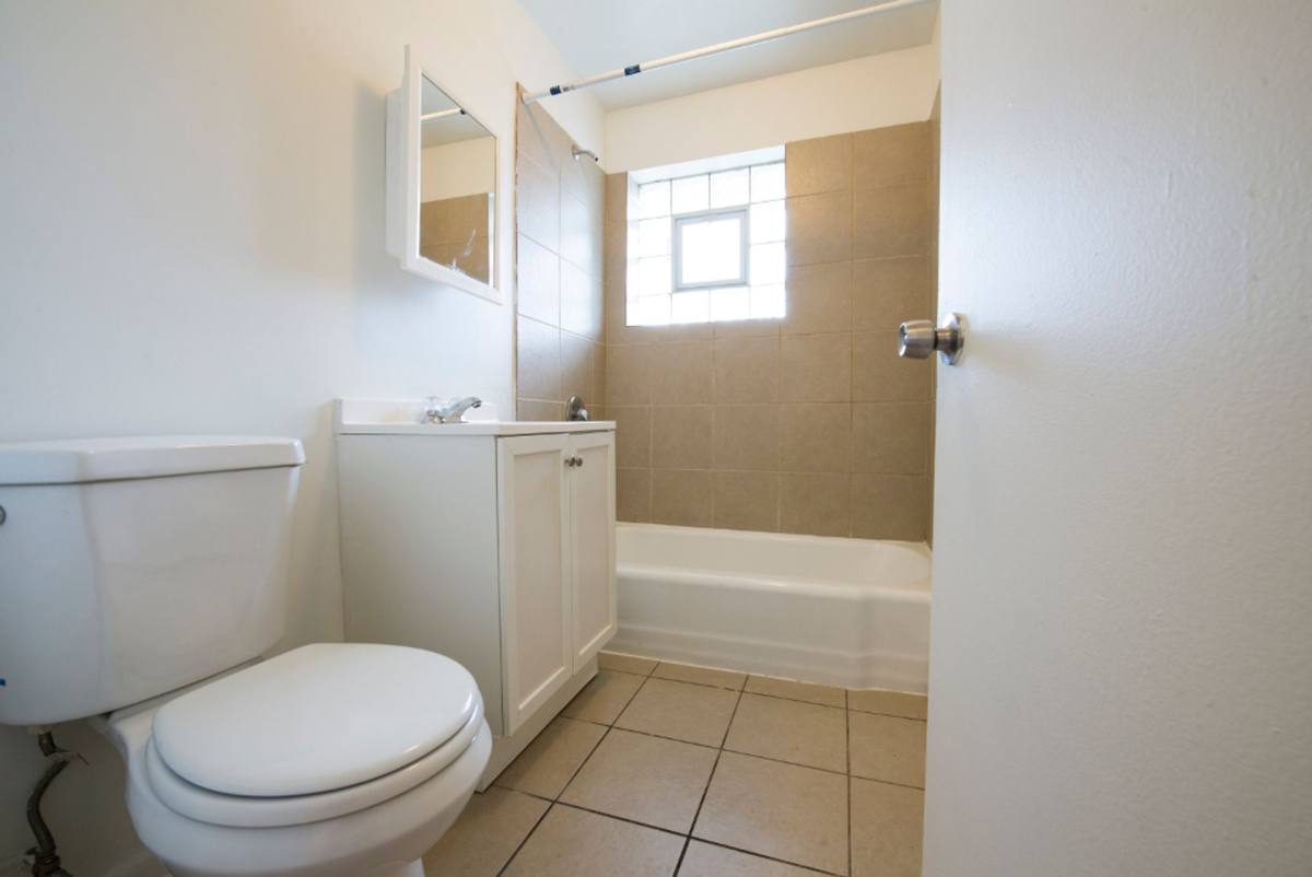 Apartment for rent at 7901-11 S Dobson Ave, Chicago, IL 60619
