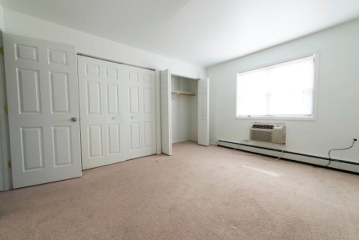 Apartment for rent at 21746 Jeffrey Ave, Chicago Heights, IL 60411