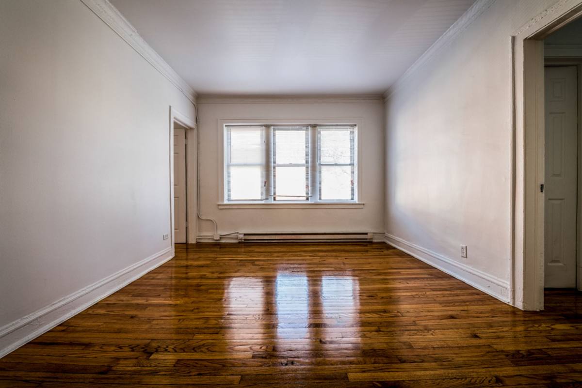 Apartment for rent at 8000 S Ellis Ave, Chicago, IL 60619