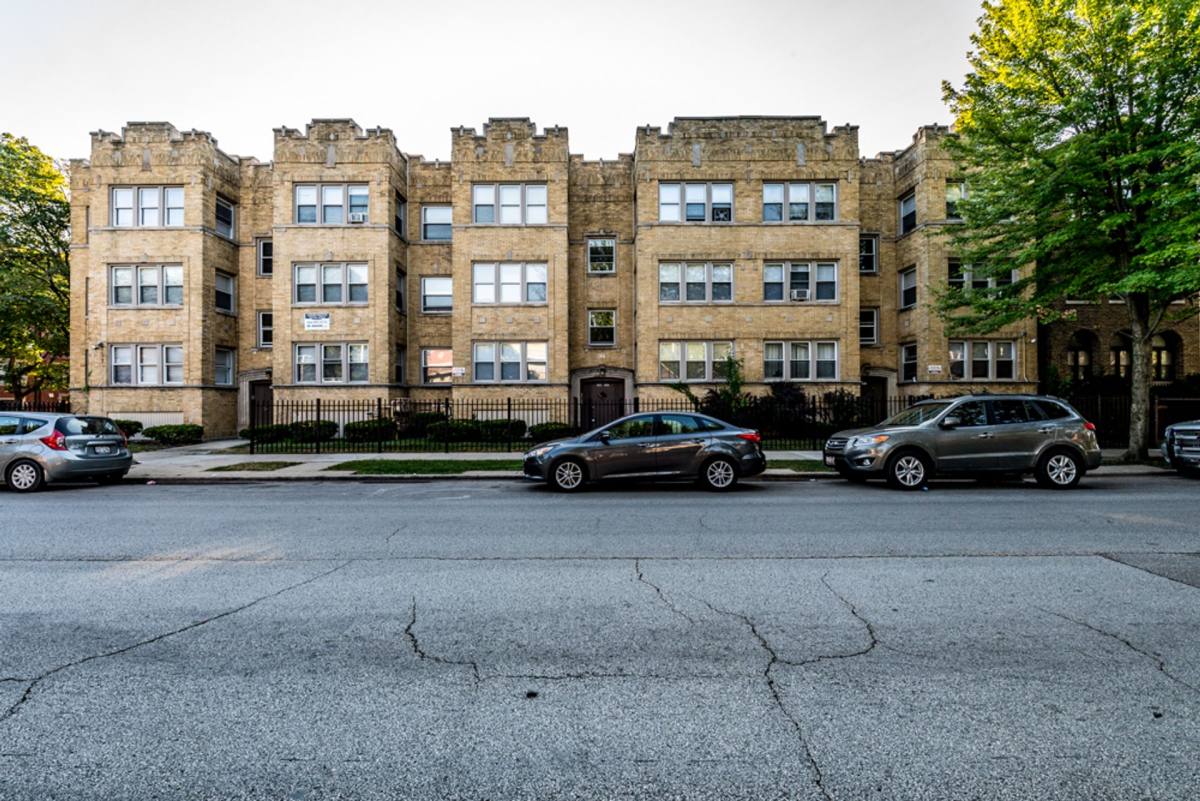 Apartment for rent at 7801-11 S Yates Blvd, Chicago, IL 60649