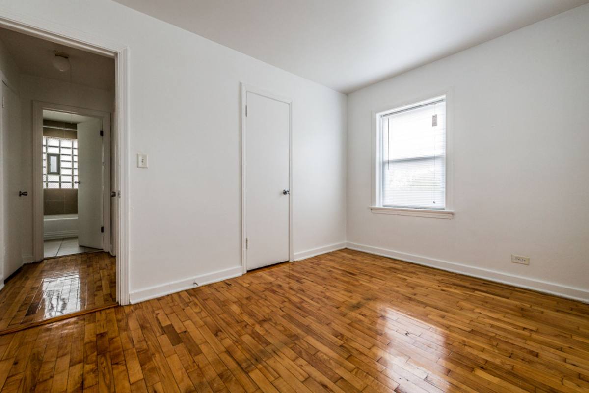 Apartment for rent at 6125-29 S Wabash Ave, Chicago, IL 60637